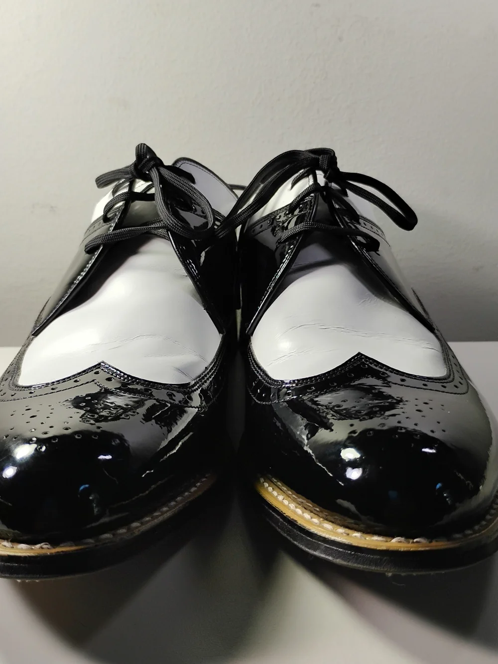 Stacy Adams Men’s Two-Tone Black and White Wingtip Oxfords